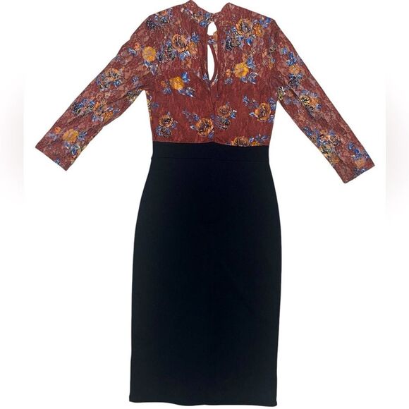 Almost Famous Casual Lace Bodycon Dress - Picture 3 of 5